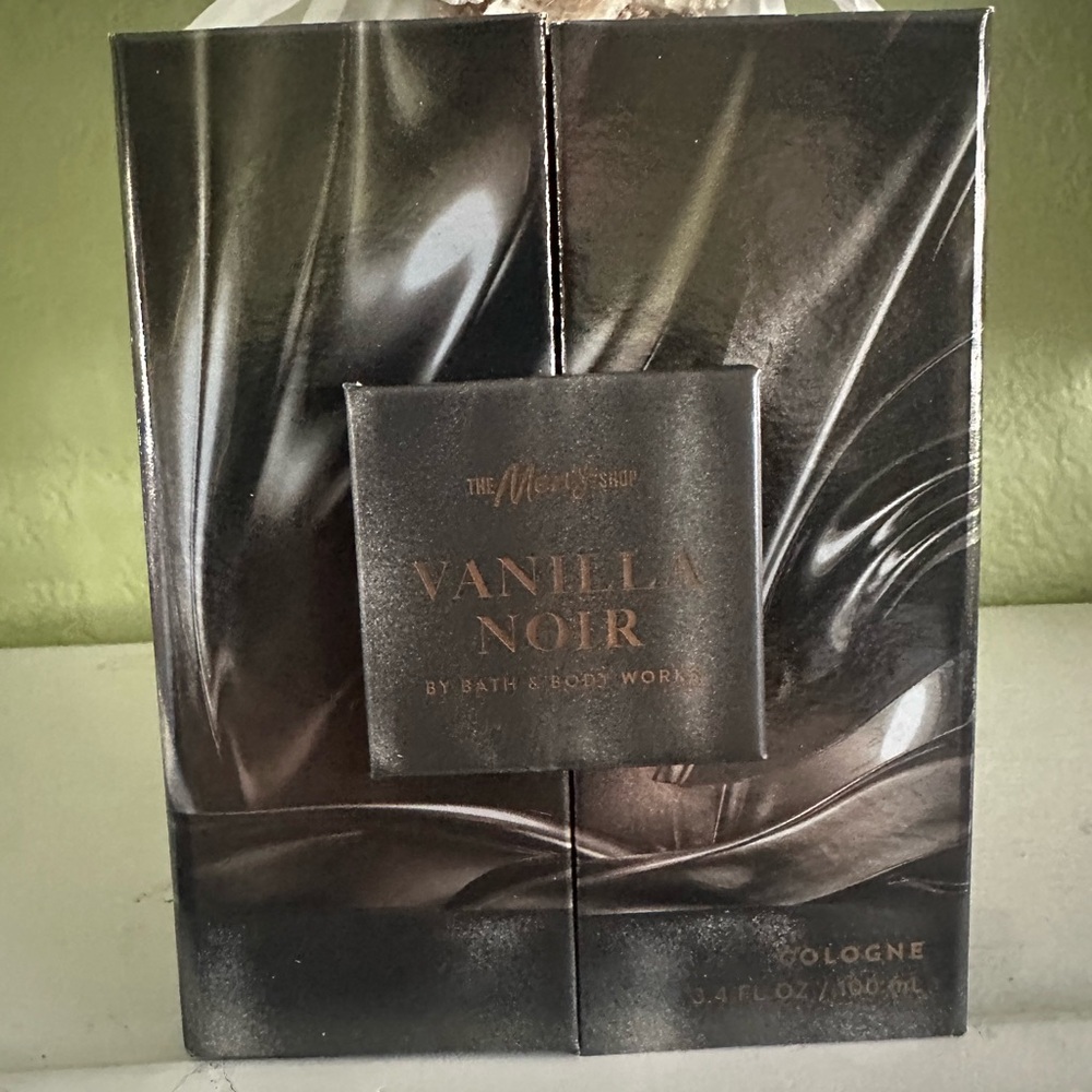 Bath & Body Works Vanilla Noir Men’s Fragrance - Black